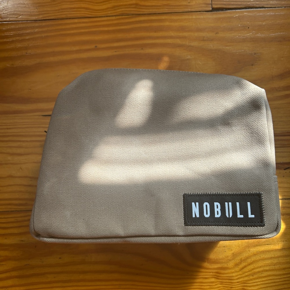 NOBULL Beige Toiletry Bag